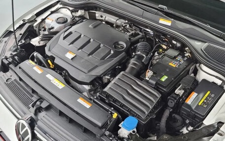 Volkswagen Golf VIII, 2022 год, 2 280 000 рублей, 6 фотография