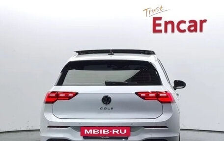 Volkswagen Golf VIII, 2022 год, 2 280 000 рублей, 4 фотография
