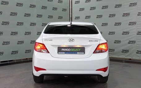 Hyundai Solaris II рестайлинг, 2015 год, 847 000 рублей, 6 фотография
