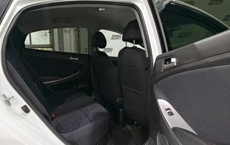 Hyundai Solaris II рестайлинг, 2015 год, 847 000 рублей, 18 фотография