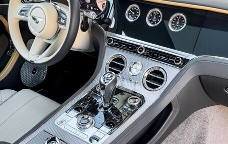Bentley Continental GT III, 2022 год, 18 150 000 рублей, 17 фотография