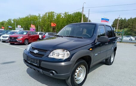Chevrolet Niva I рестайлинг, 2011 год, 449 995 рублей, 3 фотография