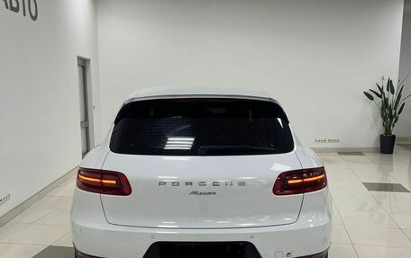 Porsche Macan I рестайлинг, 2017 год, 2 800 000 рублей, 4 фотография