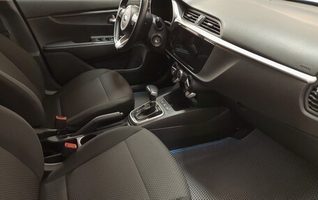 KIA Rio IV, 2021 год, 1 600 000 рублей, 10 фотография