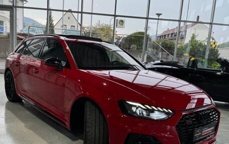 Audi RS 4, 2022 год, 6 850 000 рублей, 3 фотография