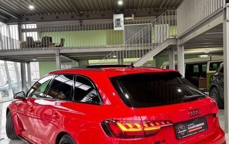 Audi RS 4, 2022 год, 6 850 000 рублей, 7 фотография