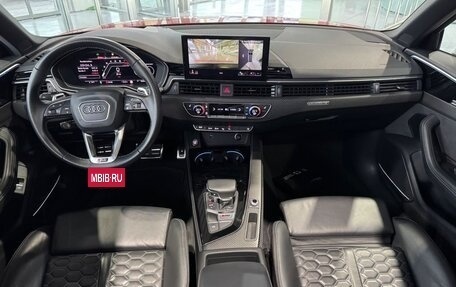 Audi RS 4, 2022 год, 6 850 000 рублей, 11 фотография