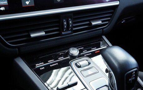 Porsche Cayenne III, 2020 год, 7 799 000 рублей, 18 фотография