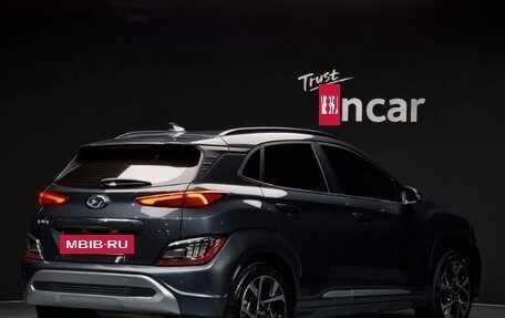 Hyundai Kona I, 2022 год, 2 150 000 рублей, 3 фотография