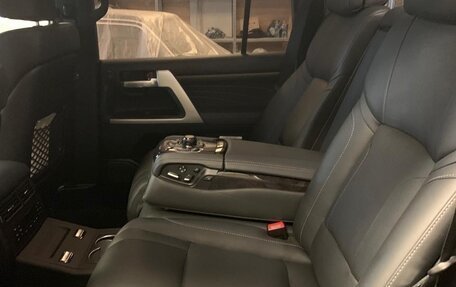 Toyota Land Cruiser 200, 2018 год, 5 000 000 рублей, 11 фотография