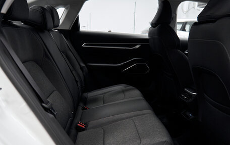Geely Emgrand, 2024 год, 2 099 990 рублей, 15 фотография