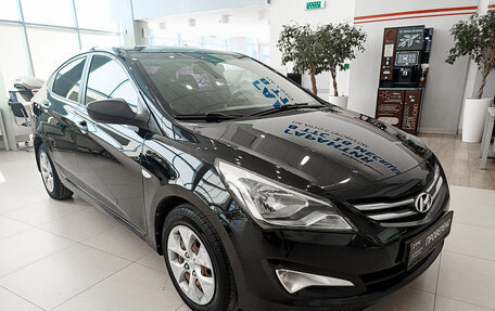 Hyundai Solaris II рестайлинг, 2014 год, 774 000 рублей, 3 фотография