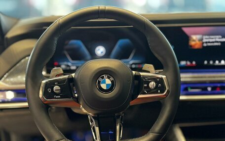 BMW 7 серия, 2023 год, 17 000 000 рублей, 16 фотография