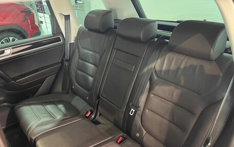 Volkswagen Touareg III, 2016 год, 4 100 000 рублей, 15 фотография
