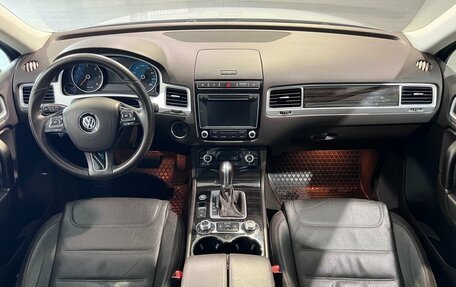 Volkswagen Touareg III, 2016 год, 4 100 000 рублей, 22 фотография
