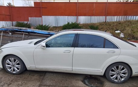 Mercedes-Benz S-Класс, 2007 год, 800 000 рублей, 2 фотография