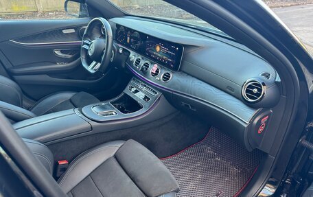 Mercedes-Benz E-Класс, 2020 год, 4 500 000 рублей, 12 фотография