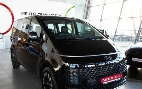 Hyundai Staria, 2025 год, 9 455 000 рублей, 3 фотография