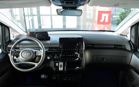 Hyundai Staria, 2025 год, 9 455 000 рублей, 13 фотография