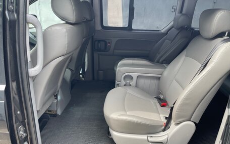 Hyundai Grand Starex Grand Starex I рестайлинг 2, 2010 год, 1 680 000 рублей, 8 фотография