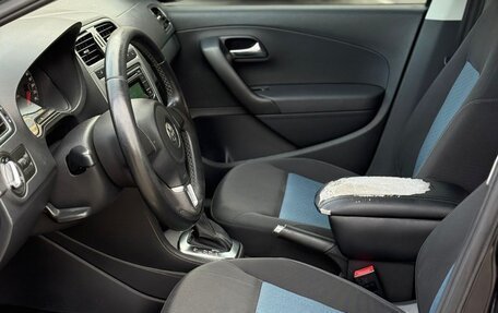 Volkswagen Polo VI (EU Market), 2013 год, 800 000 рублей, 10 фотография