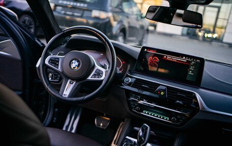 BMW 5 серия, 2022 год, 6 990 000 рублей, 11 фотография