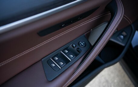BMW 5 серия, 2022 год, 6 990 000 рублей, 18 фотография
