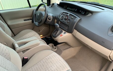Renault Scenic III, 2005 год, 850 000 рублей, 20 фотография