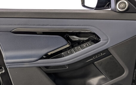 Land Rover Range Rover Evoque II, 2019 год, 3 700 000 рублей, 19 фотография