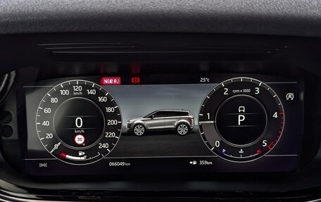 Land Rover Range Rover Evoque II, 2019 год, 3 700 000 рублей, 16 фотография