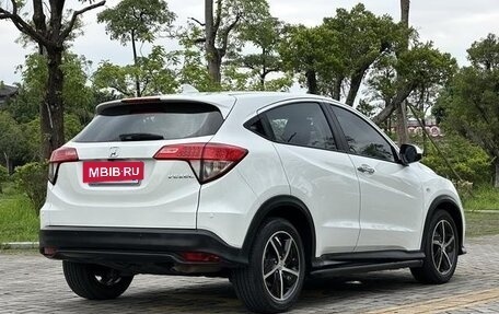 Honda Vezel, 2021 год, 1 393 600 рублей, 6 фотография