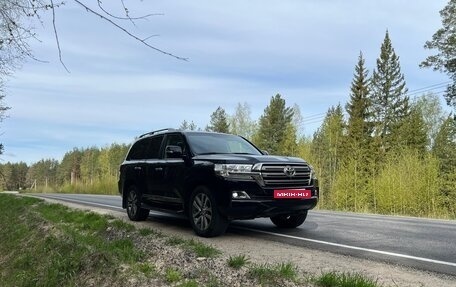 Toyota Land Cruiser 200, 2015 год, 6 500 000 рублей, 3 фотография