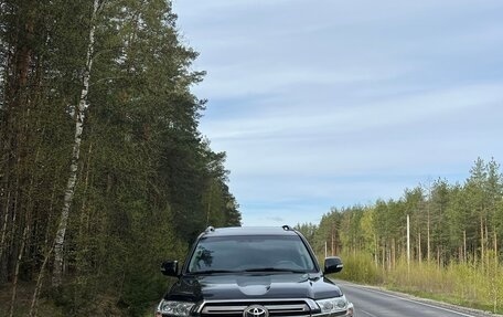 Toyota Land Cruiser 200, 2015 год, 6 500 000 рублей, 2 фотография