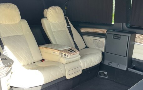 Mercedes-Benz V-Класс, 2015 год, 6 500 000 рублей, 10 фотография