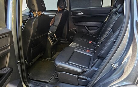 Volkswagen Teramont I, 2018 год, 3 000 000 рублей, 8 фотография