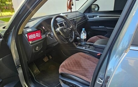 Volkswagen Teramont I, 2018 год, 3 000 000 рублей, 10 фотография
