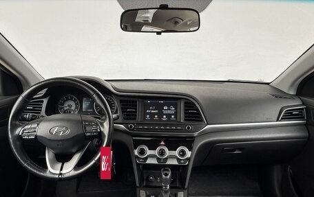 Hyundai Elantra VI рестайлинг, 2019 год, 1 680 000 рублей, 14 фотография
