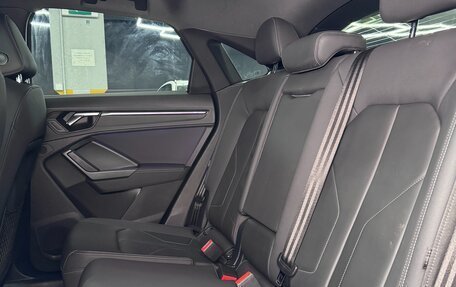 Audi Q3, 2020 год, 3 890 000 рублей, 24 фотография