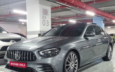 Mercedes-Benz E-Класс, 2022 год, 4 690 000 рублей, 1 фотография