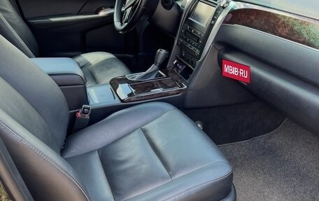 Toyota Camry, 2016 год, 2 400 000 рублей, 8 фотография