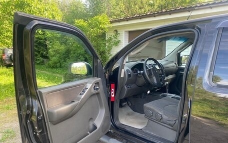 Nissan Navara (Frontier), 2006 год, 799 000 рублей, 7 фотография