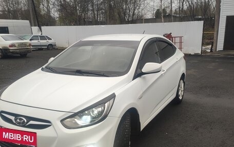 Hyundai Solaris II рестайлинг, 2012 год, 850 000 рублей, 6 фотография