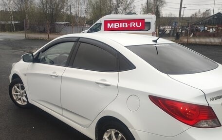 Hyundai Solaris II рестайлинг, 2012 год, 850 000 рублей, 7 фотография