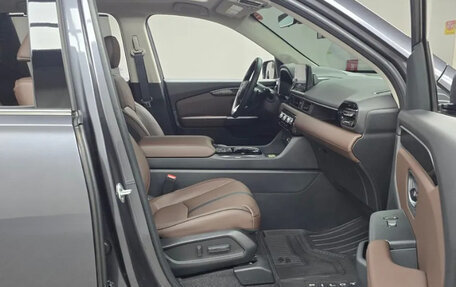 Honda Pilot, 2023 год, 8 020 000 рублей, 11 фотография