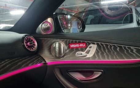 Mercedes-Benz E-Класс, 2022 год, 4 690 000 рублей, 16 фотография