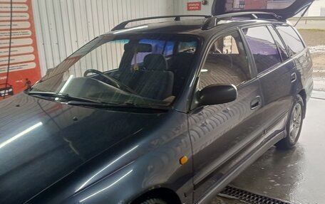 Toyota Caldina, 1995 год, 333 333 рублей, 13 фотография