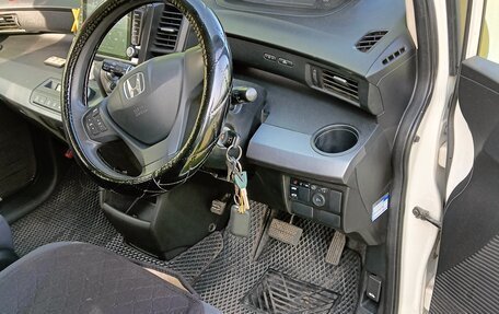 Honda Freed I, 2009 год, 920 000 рублей, 19 фотография