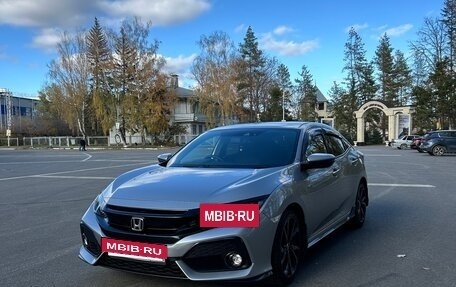 Honda Civic IX, 2018 год, 2 000 000 рублей, 2 фотография