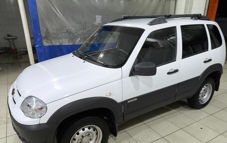Chevrolet Niva I рестайлинг, 2017 год, 820 000 рублей, 18 фотография