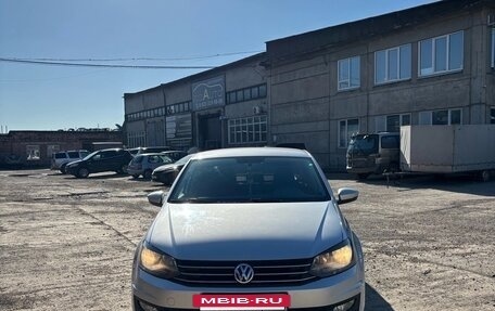 Volkswagen Polo VI (EU Market), 2018 год, 950 000 рублей, 2 фотография